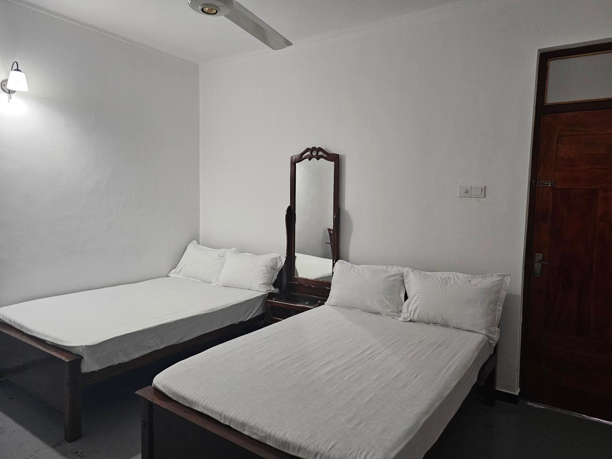 The Lodge Kandy Room photo